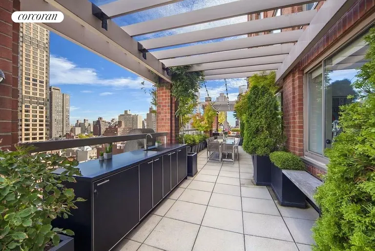 New York City Real Estate | View 350 East 82Nd Street, 14AB | 4 Beds, 3 Baths | View 1