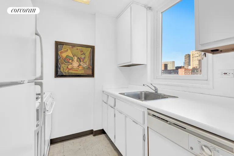 New York City Real Estate | View 322 West 57th Street, 19H | room 4 | View 5