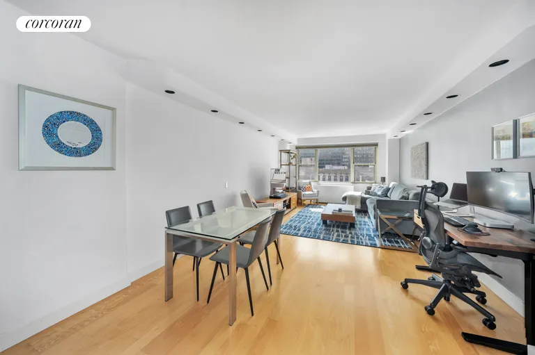 New York City Real Estate | View 420 East 72Nd Street, 9G | room 2 | View 3