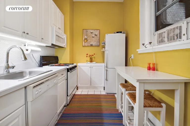 New York City Real Estate | View 301 West 108th Street, 9C | Kitchen | View 2