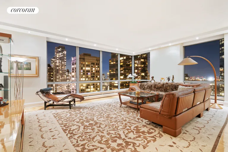 New York City Real Estate | View 1965 Broadway, 26EF | 5 Beds, 4 Baths | View 1