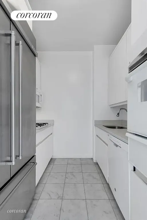 New York City Real Estate | View 200 East 69th Street, 18C | Kitchen | View 3