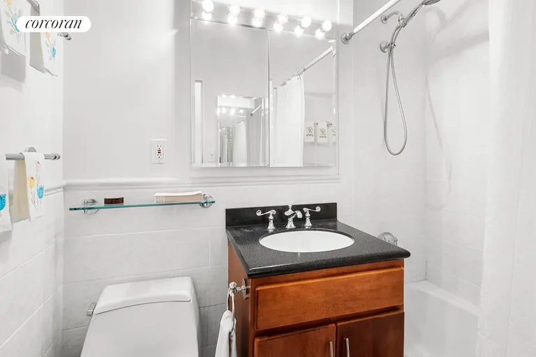 New York City Real Estate | View 360 East 72nd Street, A1007 | Primary Bathroom | View 5