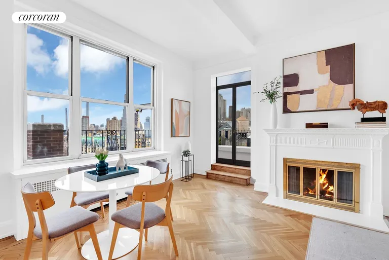 New York City Real Estate | View 336 West End Avenue, PHE | room 2 | View 3