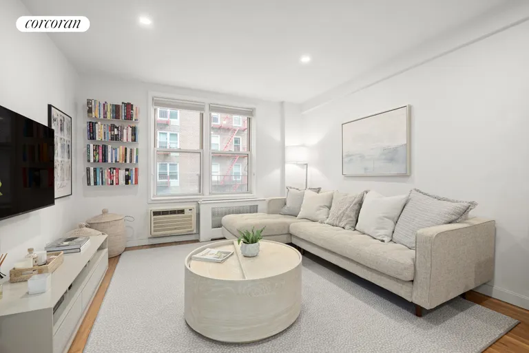 New York City Real Estate | View 25 West 13th Street, 3TN | Living Room | View 2