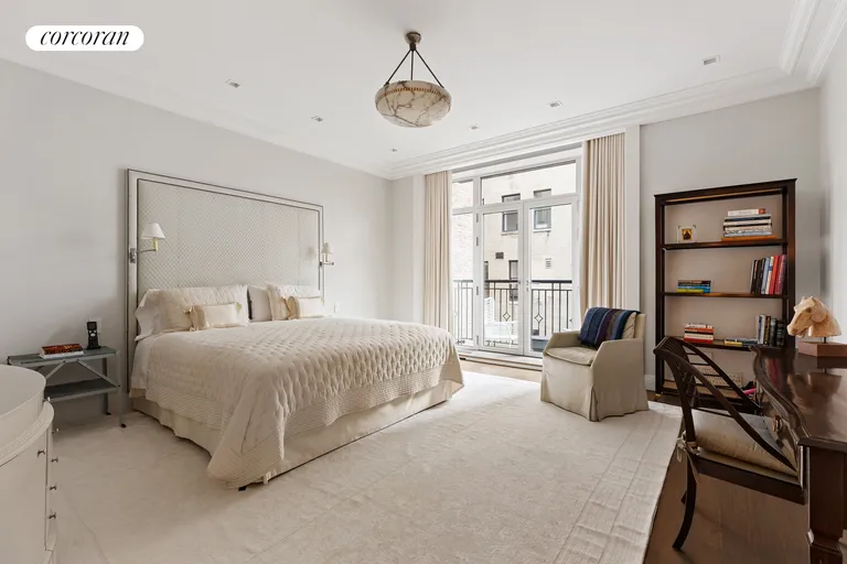 New York City Real Estate | View 40 East 72Nd Street, 5 | room 7 | View 8