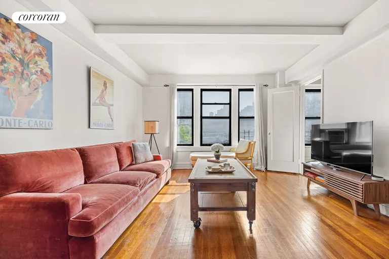 New York City Real Estate | View 319 East 50th Street, 8F | 1 Bath | View 1