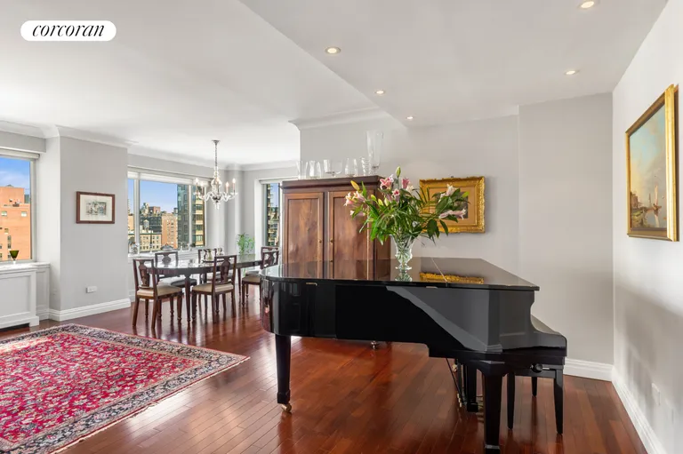 New York City Real Estate | View 201 East 80th Street, 16A | 3 Beds, 3 Baths | View 1