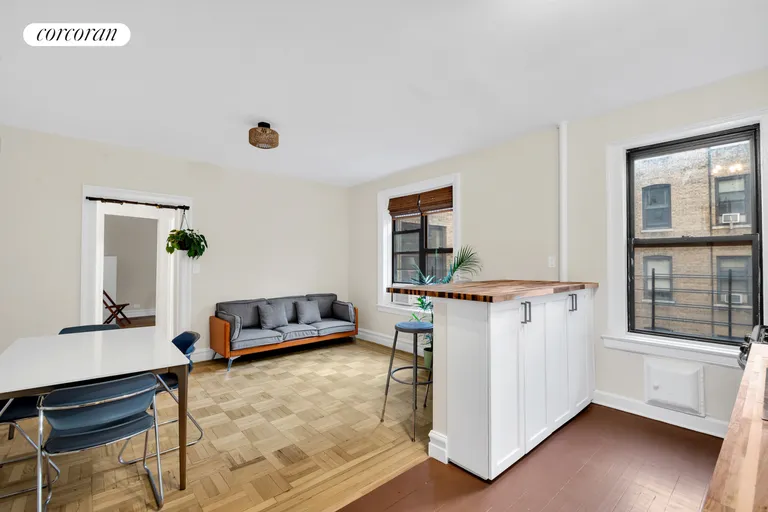 New York City Real Estate | View 860 West 181st Street, 39 | Living Room | View 5