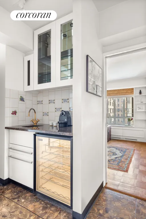 New York City Real Estate | View 799 Park Avenue, 7A | Wet bar w/ sink & wine fridge | View 5