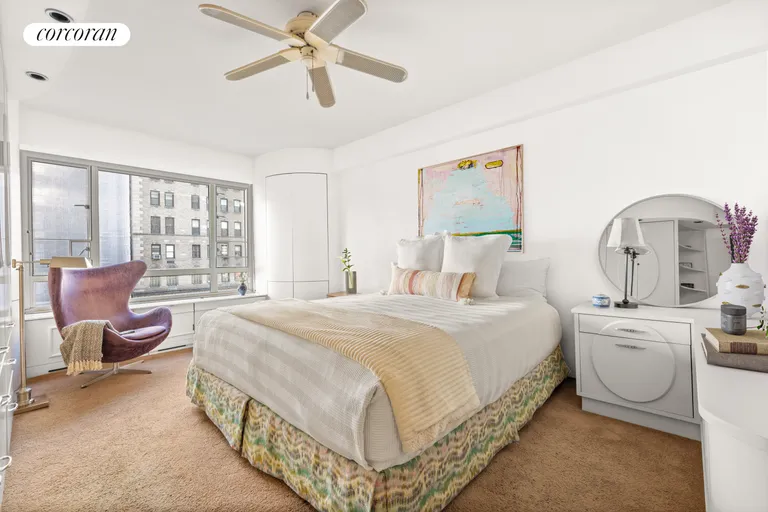New York City Real Estate | View 799 Park Avenue, 7A | Primary suite! | View 6