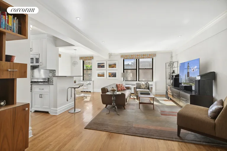 New York City Real Estate | View 30 East 9th Street, 6NN | 1 Bed, 1 Bath | View 1