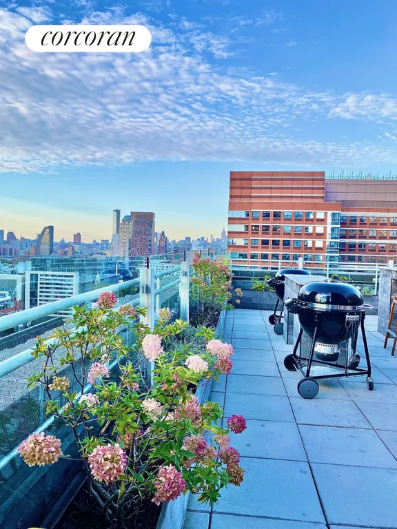 New York City Real Estate | View 365 Bridge Street, 10E | room 15 | View 16