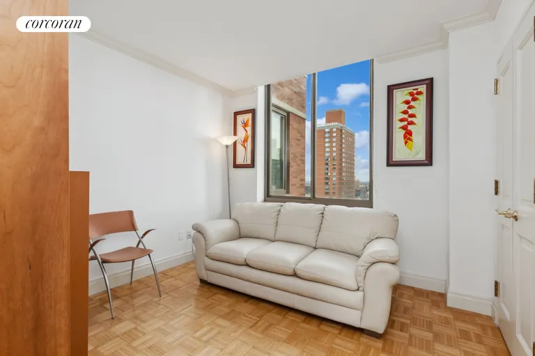 New York City Real Estate | View 400 East 90th Street, PHA | Bedroom | View 15