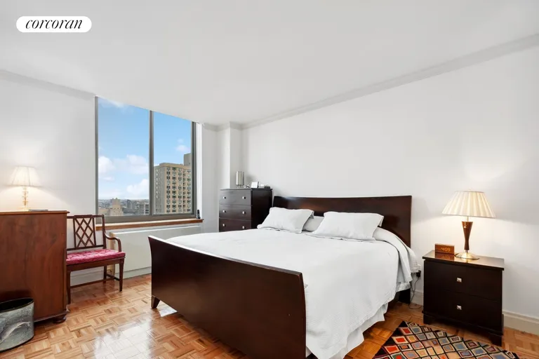 New York City Real Estate | View 400 East 90th Street, PHA | Primary Bedroom | View 14