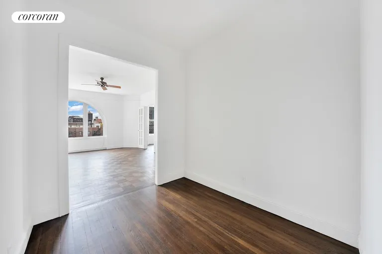 New York City Real Estate | View 43 Fifth Avenue, 8NW | Dining Area | View 9