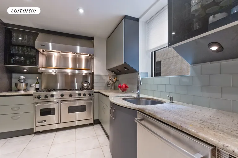New York City Real Estate | View 455 East 57th Street, 15B | Kitchen | View 6