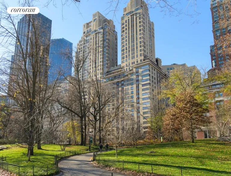 New York City Real Estate | View 25 Central Park West, 4H | 1 Bed, 1 Bath | View 1