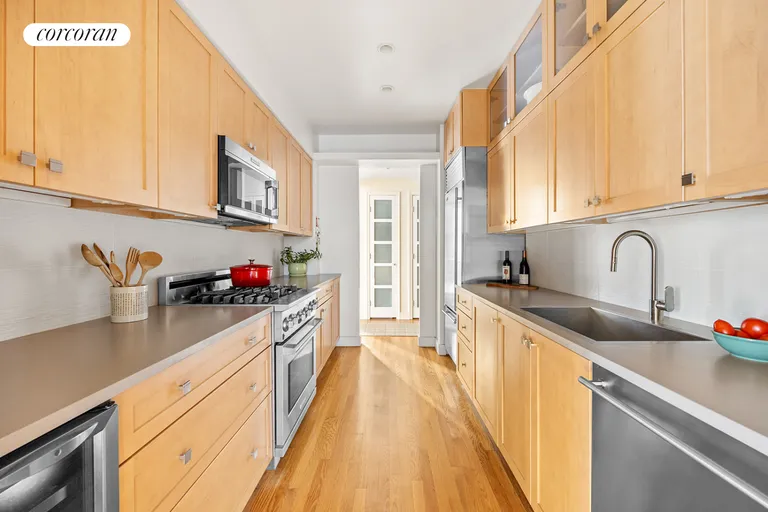 New York City Real Estate | View 249 West 29th Street, 8S | room 4 | View 5