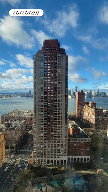 New York City Real Estate | View 200 Rector Place, 20E | room 7 | View 8