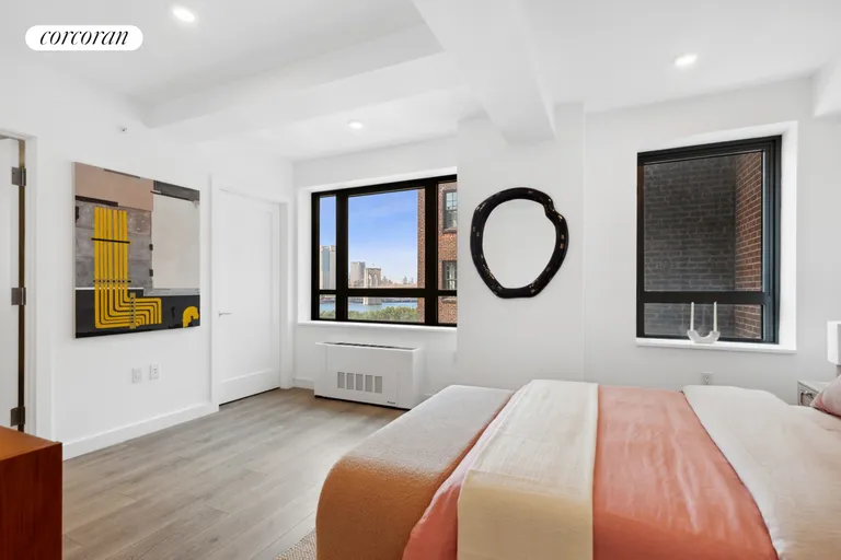 New York City Real Estate | View 124 Columbia Heights, 401 | room 4 | View 5