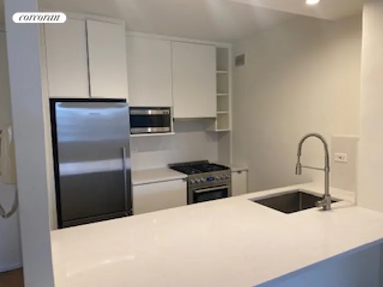 New York City Real Estate | View 30 West 61st Street, 11E | Kitchen | View 3