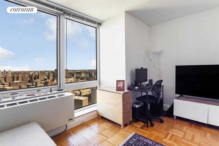New York City Real Estate | View 217 East 96th Street, 29B | room 2 | View 3