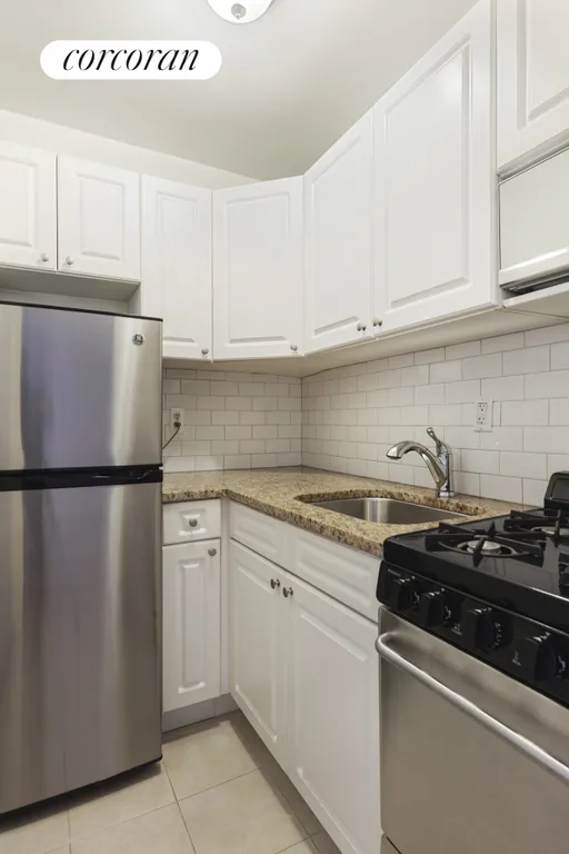 New York City Real Estate | View 25 West 13th Street, 2PN | room 4 | View 5