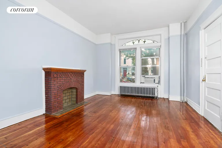 New York City Real Estate | View 373 East 29th Street, 1 | Living Room | View 2