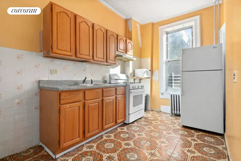 New York City Real Estate | View 373 East 29th Street, 1 | Kitchen | View 4