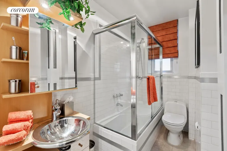 New York City Real Estate | View 138 East 36th Street, 8C | Bathroom | View 6