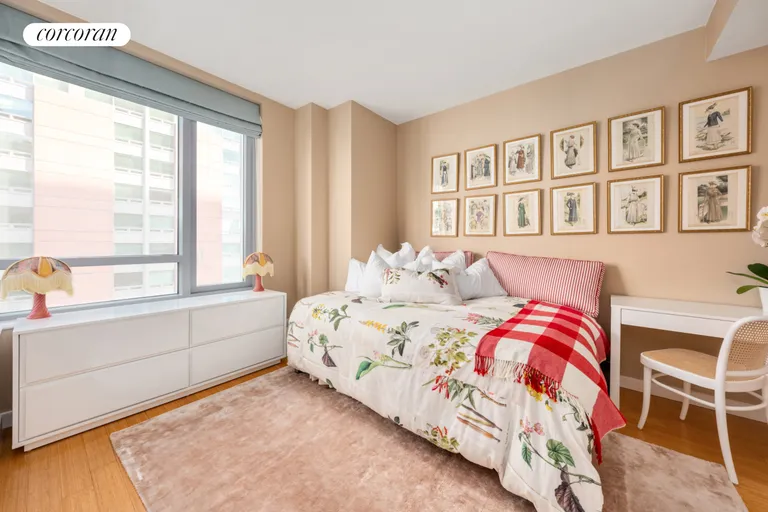 New York City Real Estate | View 2 River Terrace, 9C | room 6 | View 7