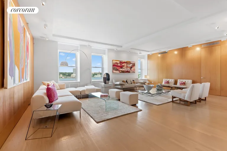 New York City Real Estate | View 137 Riverside Drive, 7D | 5 Beds, 3 Baths | View 1