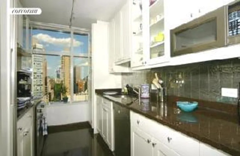 New York City Real Estate | View 160 West 66th Street, 20CD | room 2 | View 3