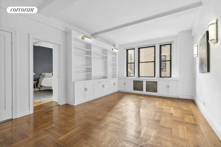 New York City Real Estate | View 260 West End Avenue, 1F | Living Room | View 8