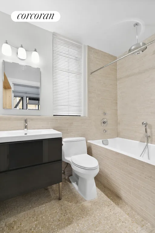 New York City Real Estate | View 260 West End Avenue, 1F | Primary Bathroom | View 6