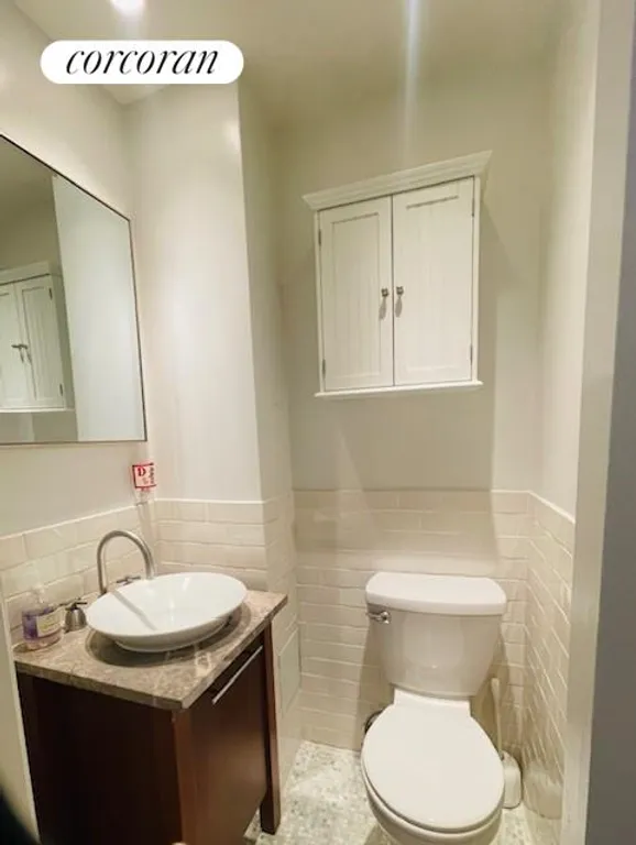 New York City Real Estate | View 260 West End Avenue, 1F | Half Bathroom | View 7