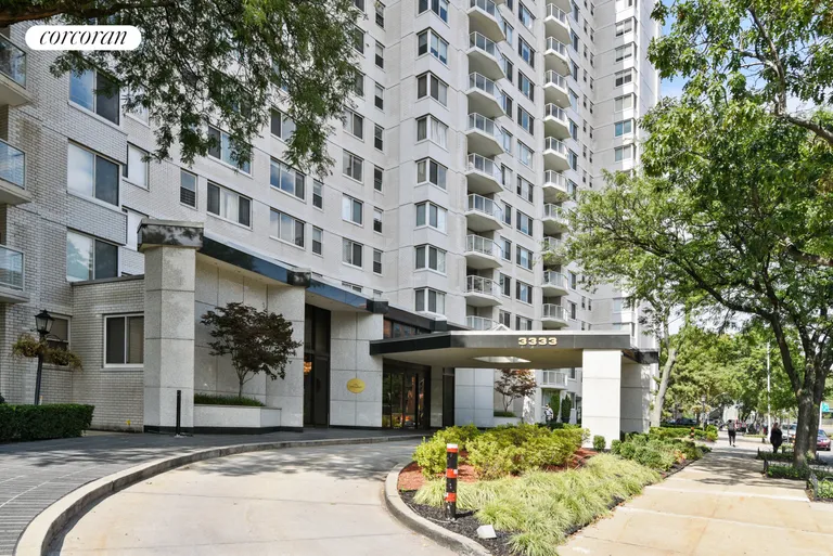 New York City Real Estate | View 3333 Henry Hudson West Parkway, 22C | 1 Bed, 1 Bath | View 1