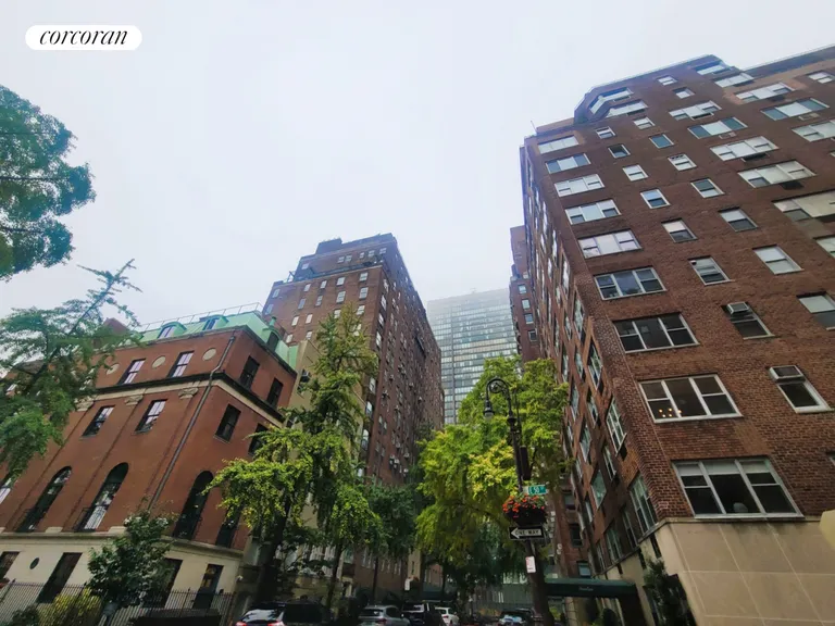 New York City Real Estate | View 12 Beekman Place, 1A | room 23 | View 24