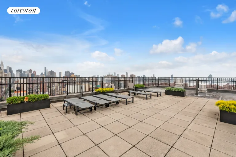New York City Real Estate | View 201 East 17th Street, 3B | room 10 | View 11