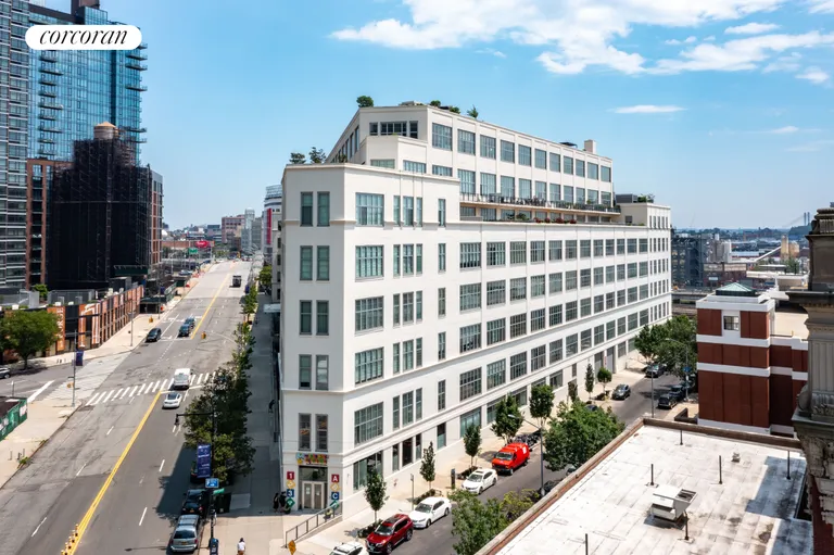 New York City Real Estate | View 27-28 Thomson Avenue, 454 | room 16 | View 17