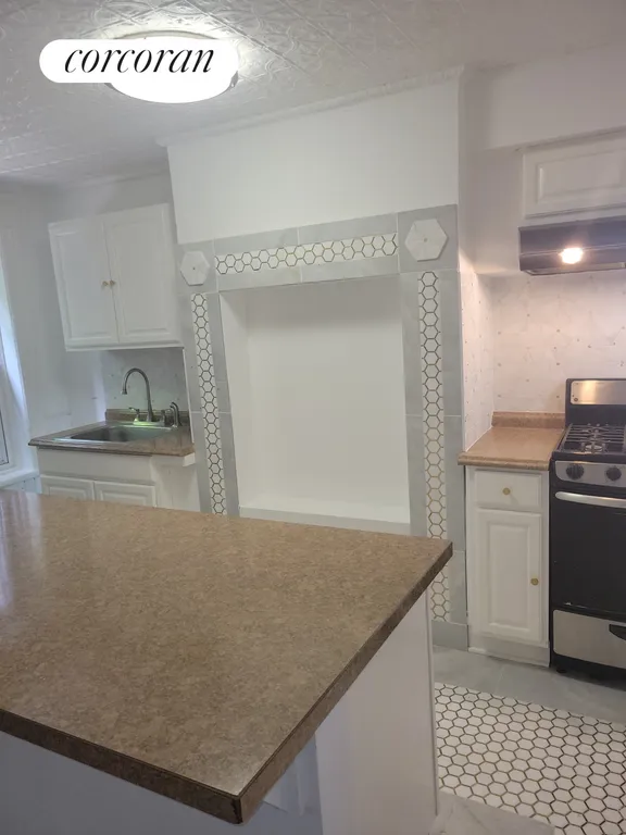 New York City Real Estate | View 835 Greene Avenue, 1 | 1 Bed, 1 Bath | View 1
