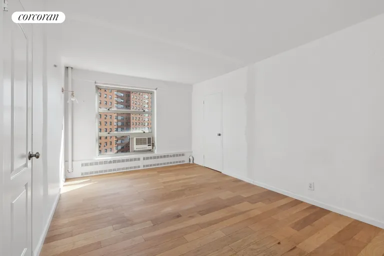 New York City Real Estate | View 70 LaSalle Street, 12D | room 5 | View 6