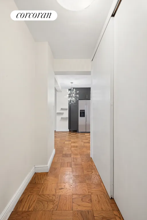New York City Real Estate | View 333 East 55th Street, 2H | room 4 | View 5