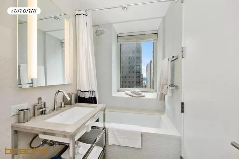 New York City Real Estate | View 70 West 45th Street, 36A | room 5 | View 6
