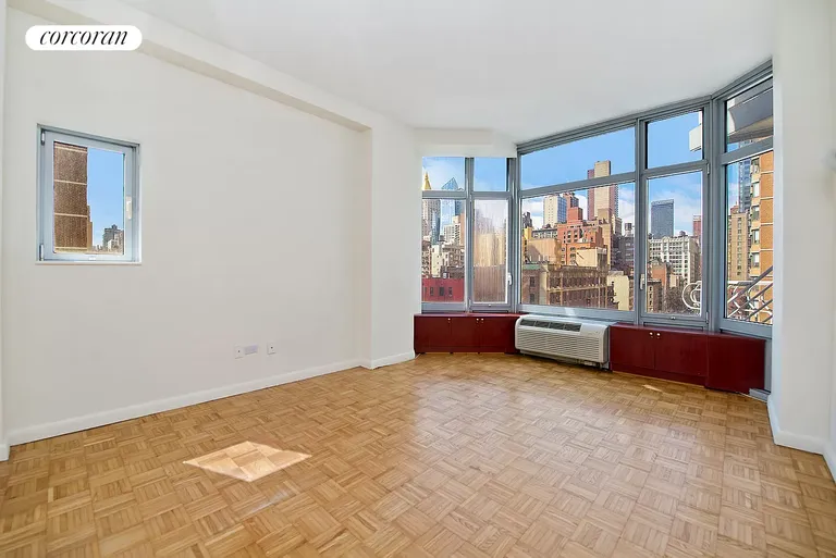 New York City Real Estate | View 200 East 32nd Street, 8B | room 7 | View 8