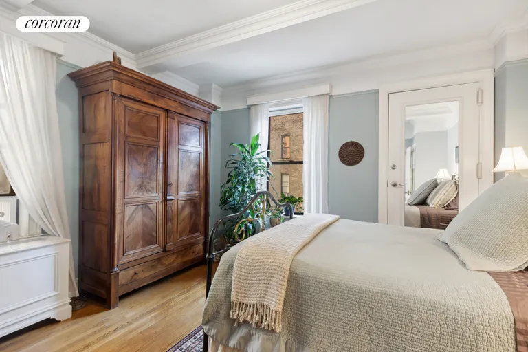 New York City Real Estate | View 760 West End Avenue, 6C | Bedroom | View 5