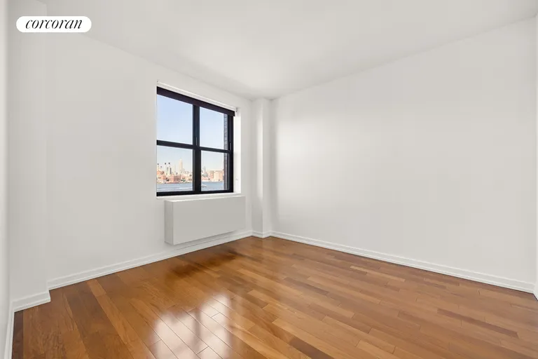 New York City Real Estate | View 58 Metropolitan Avenue, 4G | room 3 | View 4