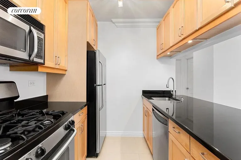 New York City Real Estate | View 377 Rector Place, 22D | room 2 | View 3