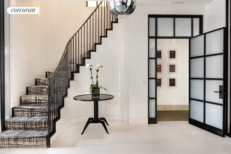New York City Real Estate | View 9 East 79th Street, 6/7 | Entry Foyer | View 5
